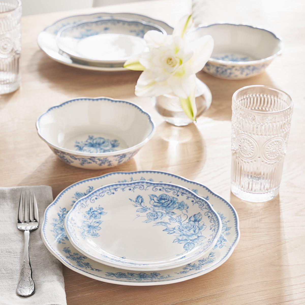Agatha 12-Piece Stoneware Dinnerware Set, Blue