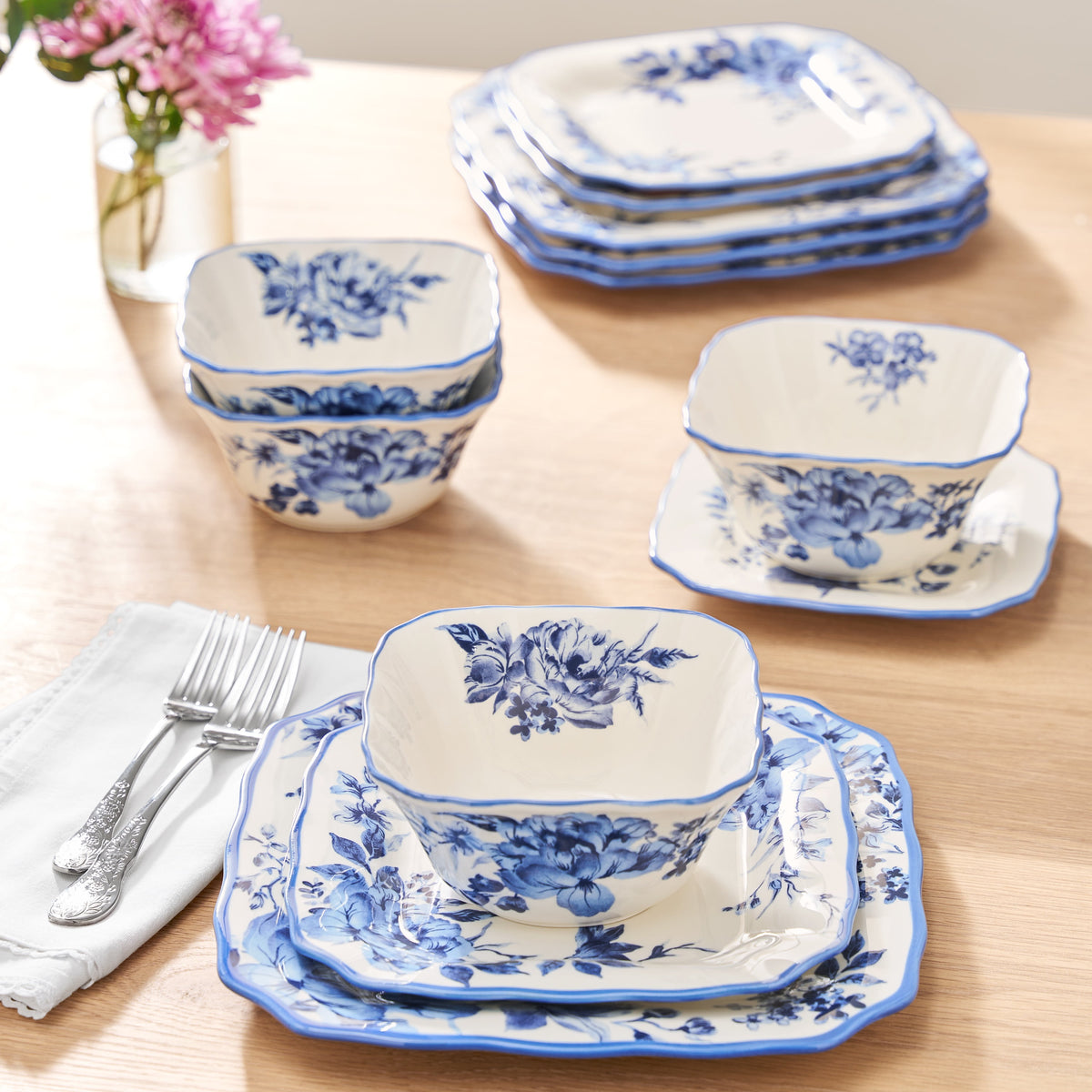 Delilah 12-Piece Stoneware Dinnerware Set, Blue